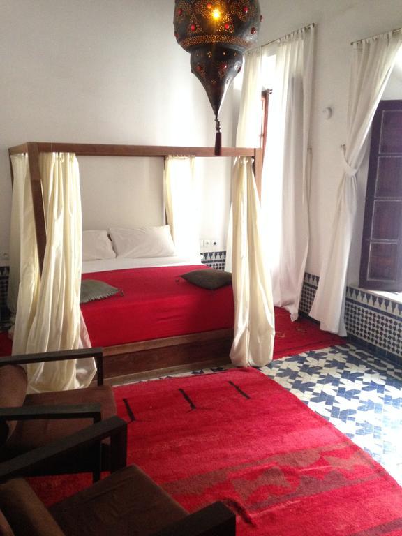 Riad Tizwa Fès Rom bilde