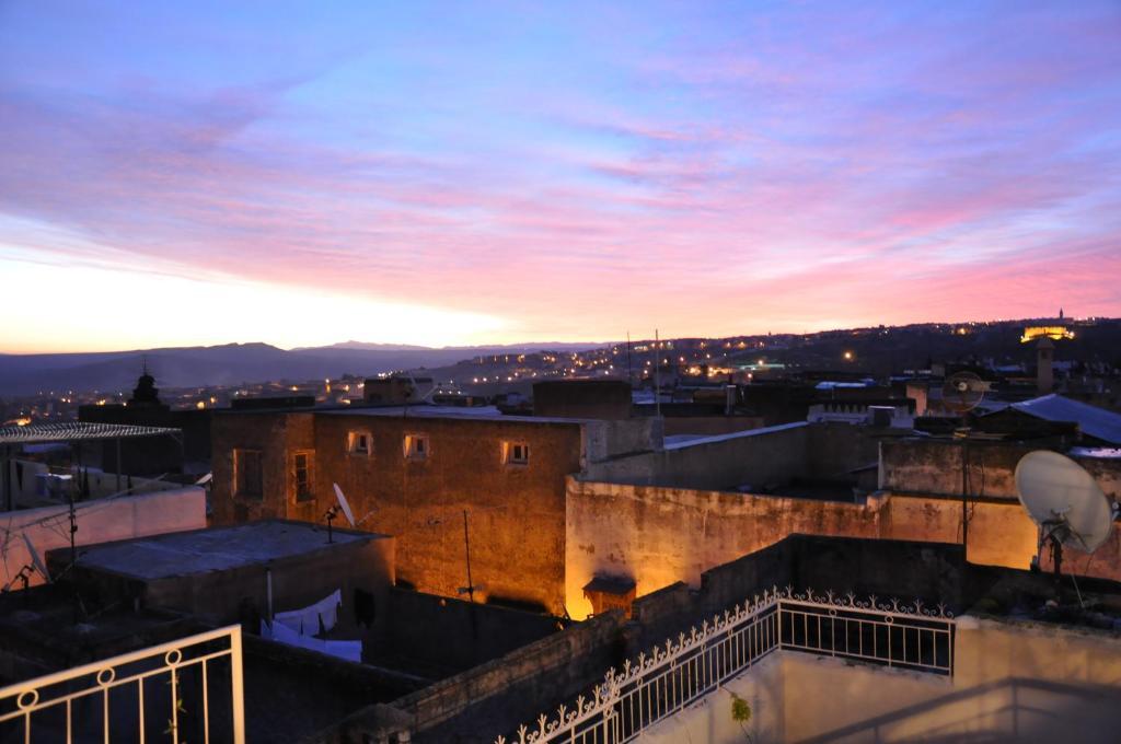 Riad Tizwa Fès Rom bilde